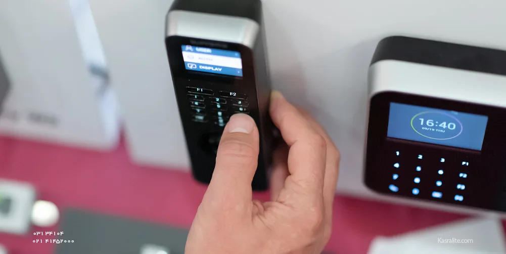 دستگاه حضور و غیاب ابری چگونه کار می کند؟